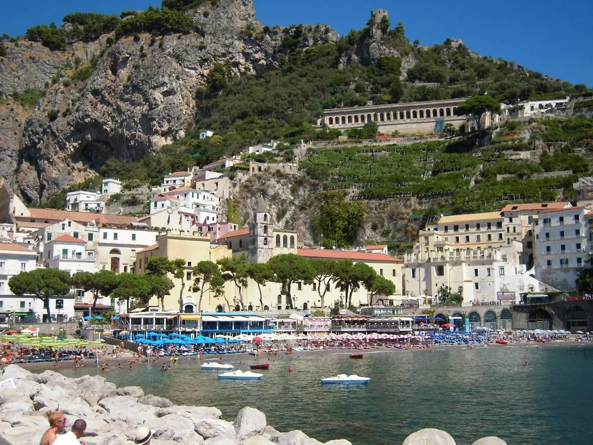 Peonia Apartment Amalfi Italy